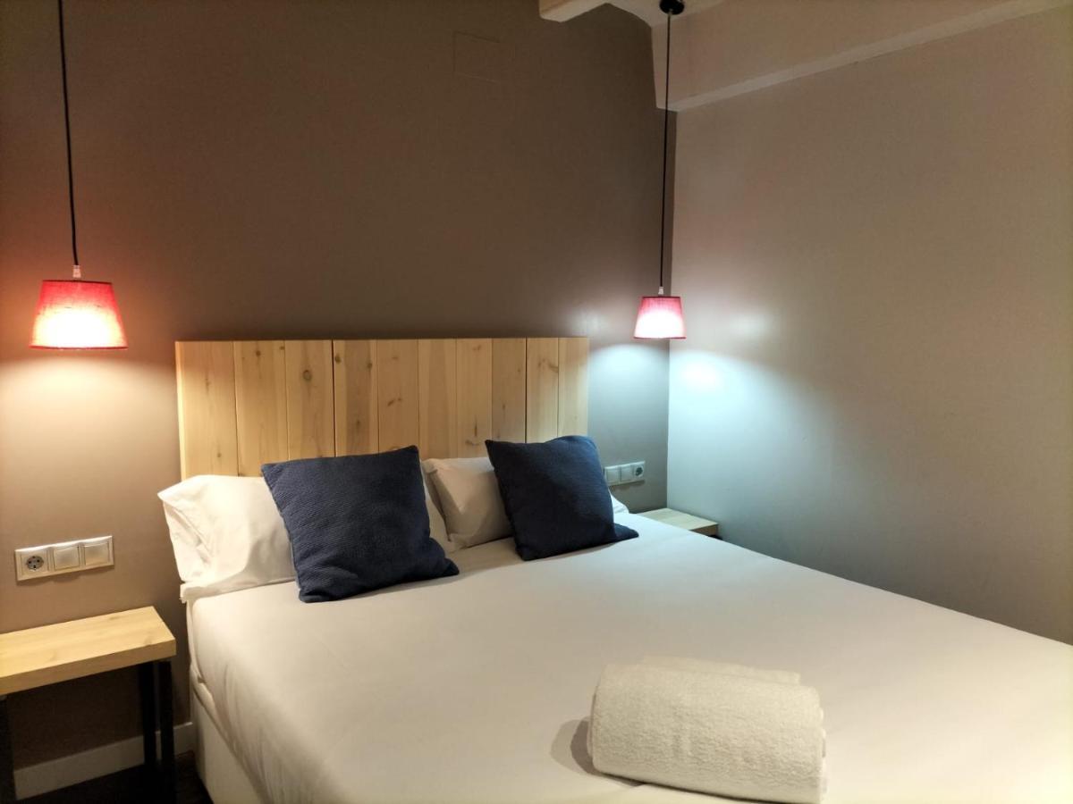 Montserrat Apartments By Gaiarooms Barcelona Zewnętrze zdjęcie