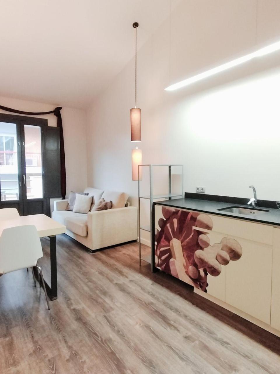 Montserrat Apartments By Gaiarooms Barcelona Zewnętrze zdjęcie